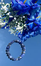 Load image into Gallery viewer, Sodalite bracelet
