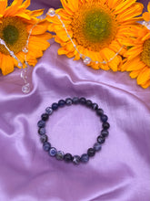 Load image into Gallery viewer, Sodalite bracelet

