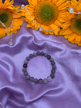 Load image into Gallery viewer, Amethyst &amp; Labradorite bracelet

